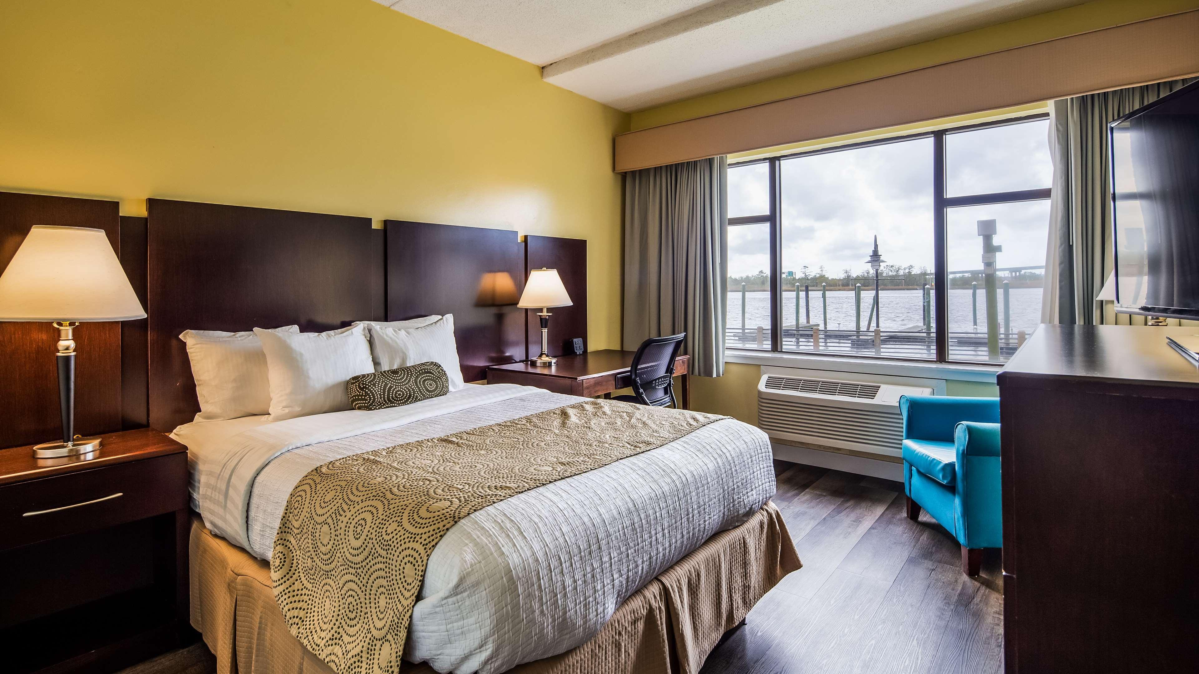 Best Western Plus Coastline Inn Wilmington Dış mekan fotoğraf