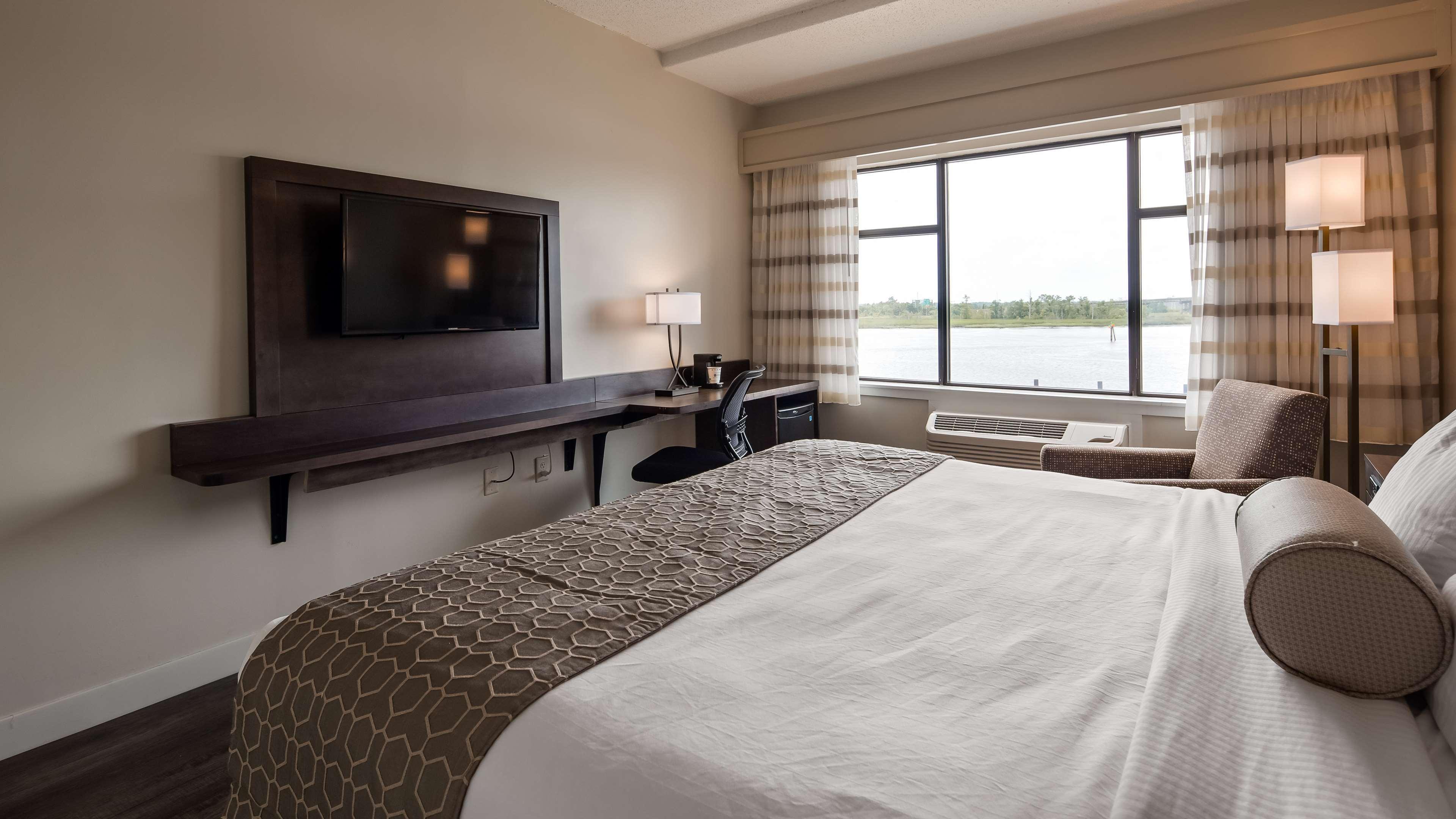 Best Western Plus Coastline Inn Wilmington Dış mekan fotoğraf
