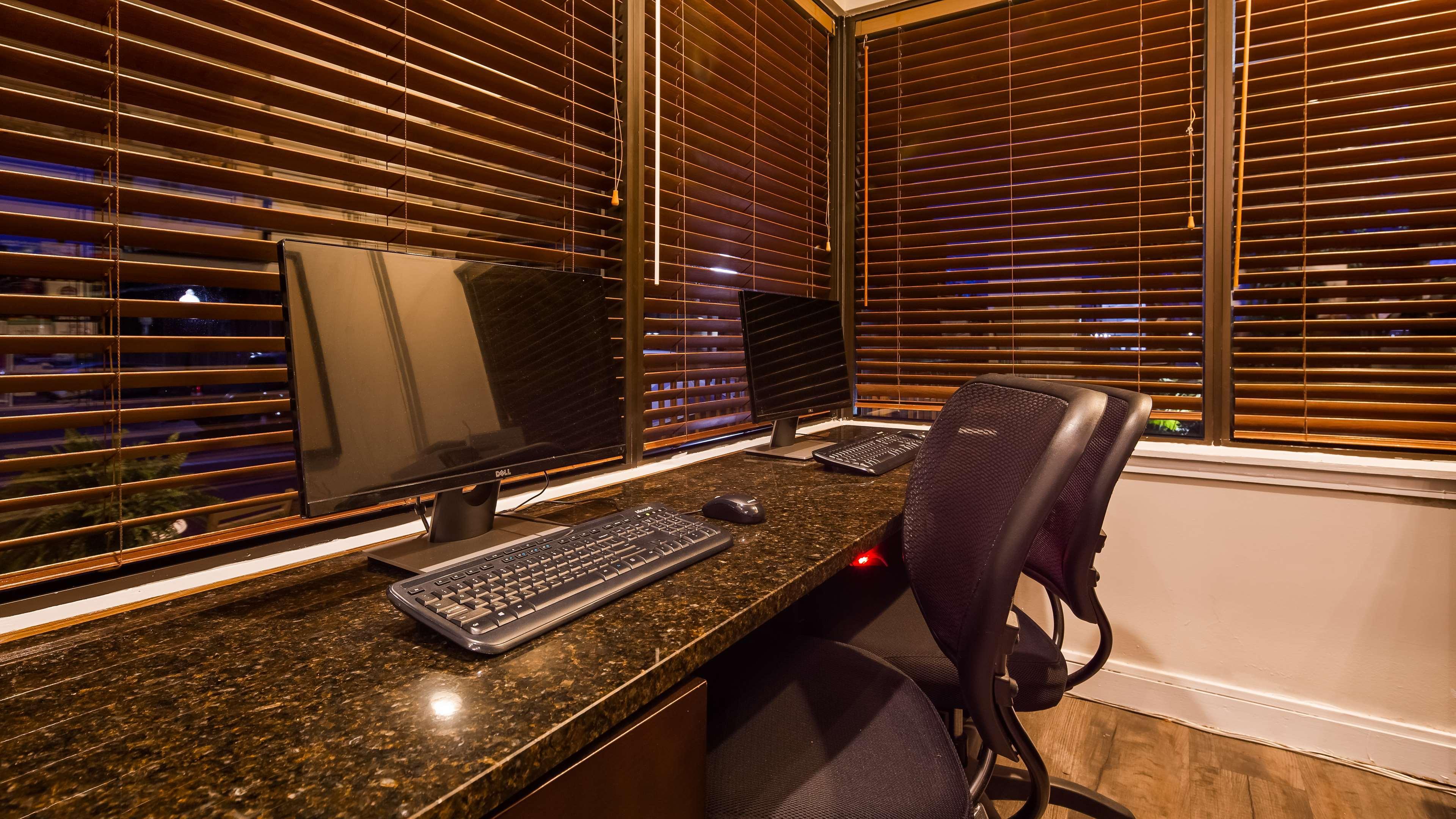 Best Western Plus Coastline Inn Wilmington Dış mekan fotoğraf