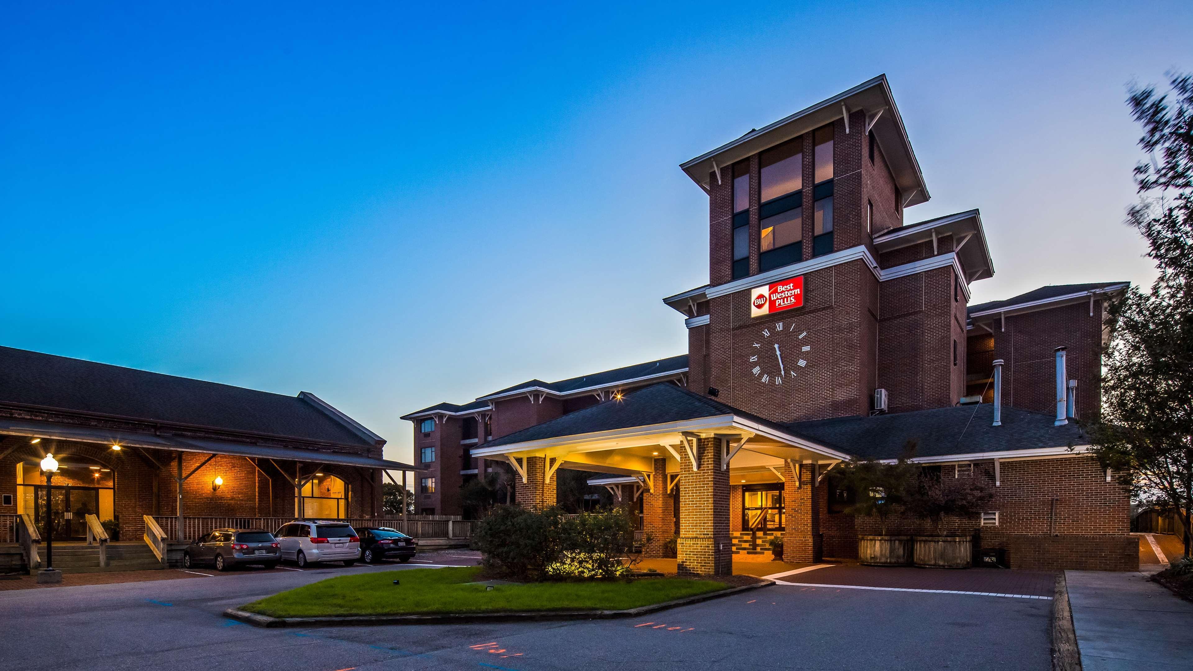 Best Western Plus Coastline Inn Wilmington Dış mekan fotoğraf