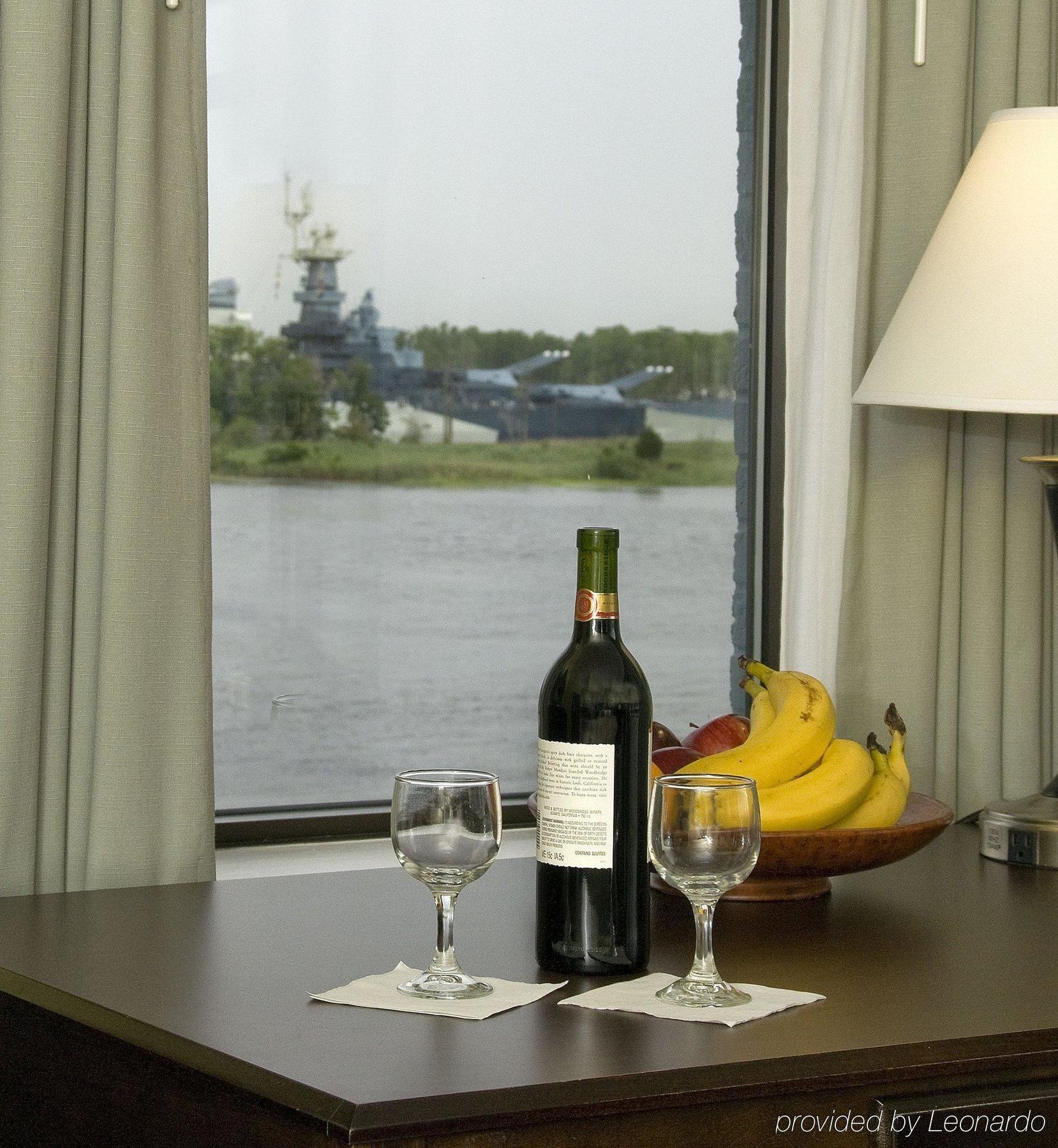 Best Western Plus Coastline Inn Wilmington Dış mekan fotoğraf